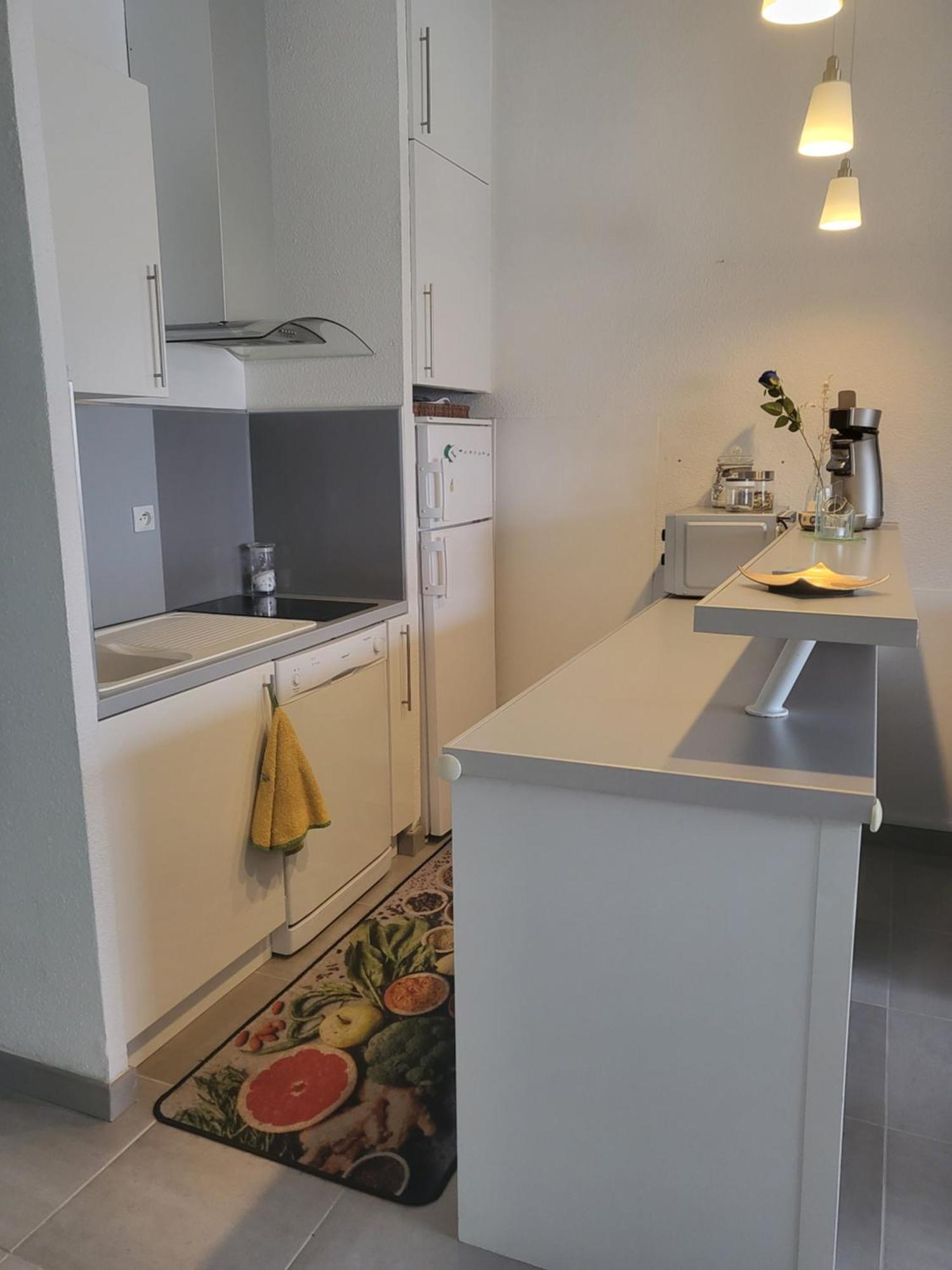 Bel Appartement A 300 Metres De La Plage +Parking Valras-Plage Bagian luar foto